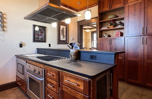 Washington Condominio | Tamm Loft | River view, Downtown WashMo, Dog-friendly