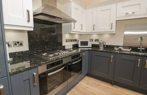 Brynrefail Casa | TAN TWR, pet friendly, luxury holiday cottage in Llanfairpwll