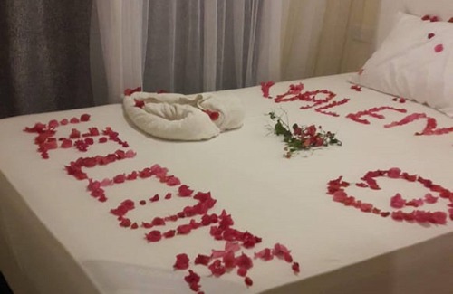 Bura Hotel | Tana Palace Hotel