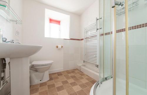 West Milton Casa | Tanglewood Cottage - Lancombes House