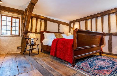 Ipswich Casa | Taper House - Cosy Medieval Cottage