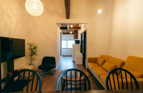 Nakatsu Casa | TasoneUrbanStayOsaka 梅田中津1