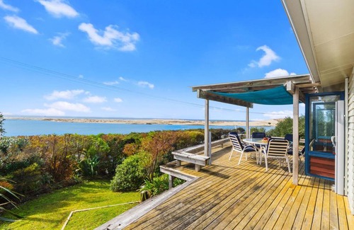 Mangawhai Heads Casa | Taste Of Paradise with WiFi!- Mangawhai Heads Home