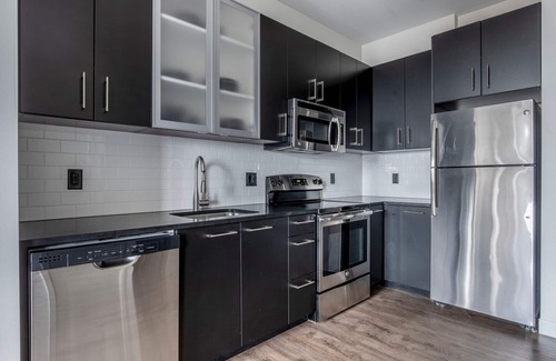Shawmut Apartamento | Tasteful South End Studio w/ Gym & W/D, nr Groceries, by Blueground