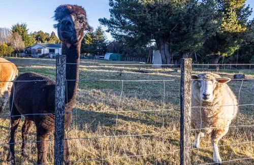 Erua Casa | Taylor Lodge Adventure Base - Erua Holiday Home