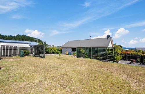 Motuoapa Casa | Te Kaha a cosy retreat.