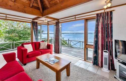 Russell Casa | Te Maiki Retreat - Russell Holiday Home