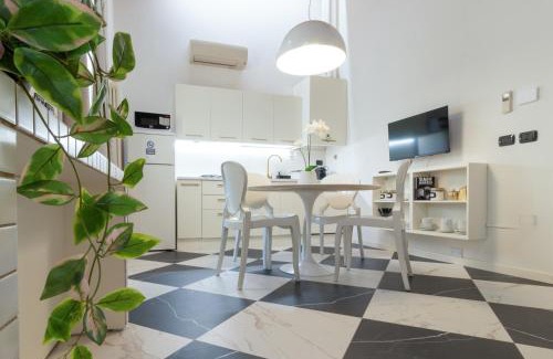 Rimini Historic Center Apartamento | TEATRUM LOFT Teatro Galli -Jacuzzi in camera