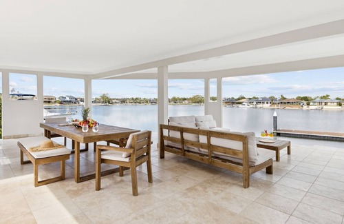 Yamba Casa | Tecoma 3 | Ultimate Waterfront