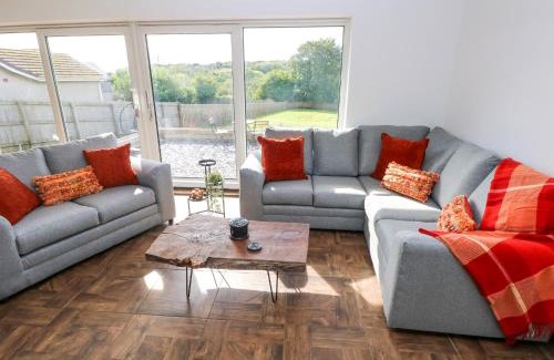 Bridgend Casa | Tegfan