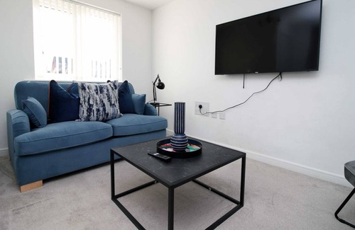 Llanwern Casa | Temper Mill Way by Mia Living (3 bed house)