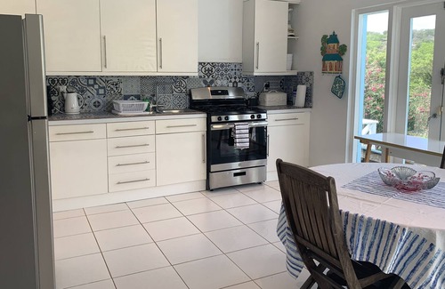 English Harbour Villa | "Diez a tres" es una villa de 4 dormitorios, 4 baños con piscina, cerca de Pigeon Beach en inglés Hbr