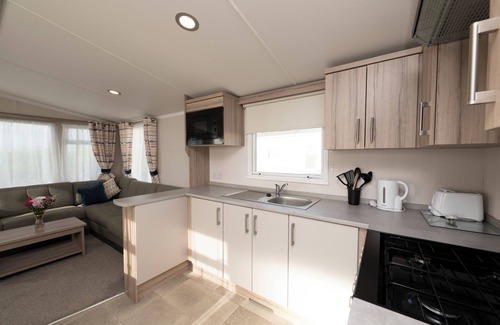 Looe Otro | Tencreek Holiday Park