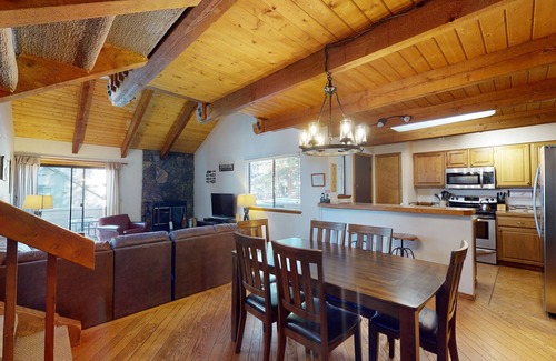 Tennis Village Condominio | 56 Tennis Village: condominio de 2 dormitorios / 2 baños en Sunriver, para 8 personas