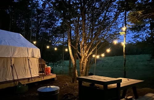 Searsport Alquiler De RV | Tentrr Signature Site - The Ledge at Teakettle Spring Farm
