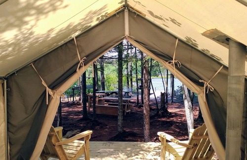 Waldoboro Alquiler De RV | Tentrr - Retiro privado junto al agua