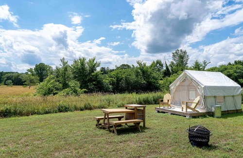 Copake Falls Alquiler De RV | Tentrr State Park Site - NY Taconic State Park: Orphan Rd Site A