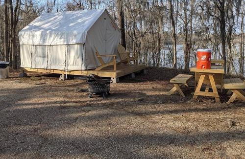 Saint Landry Alquiler De RV | Tentrr State Park Site - Louisiana Chicot State Park - Site E - Single Camp