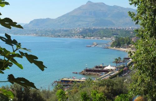 Santa Flavia Casa | Tenuta Sperlinga - Il Campanile