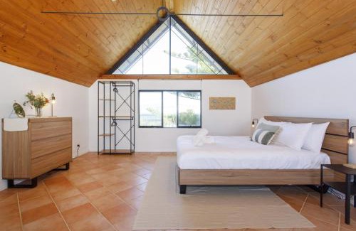 Fremantle Casa | Terrace Heaven - Luxe Retreat in Fremantle