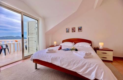 Ubli Apartamento | Terrace studios with panoramic seaview