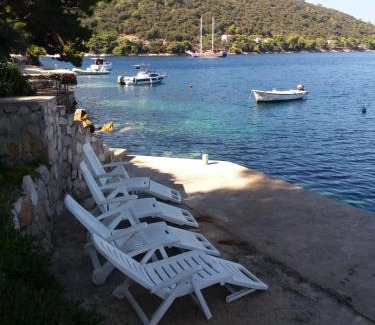 Ubli Apartamento | Terrace studios with panoramic seaview