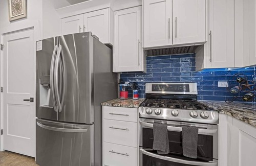 Wimberley Casa | Family/Event Retreat Sleeps 28 Amenities Galore