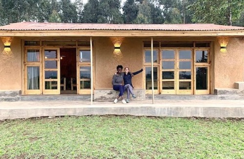 Ruhondo Chalet De Esquí | Terracotta Kinigi