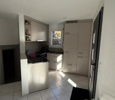 Wangen Apartamento | Terrassenwohnung mit Parkplatz