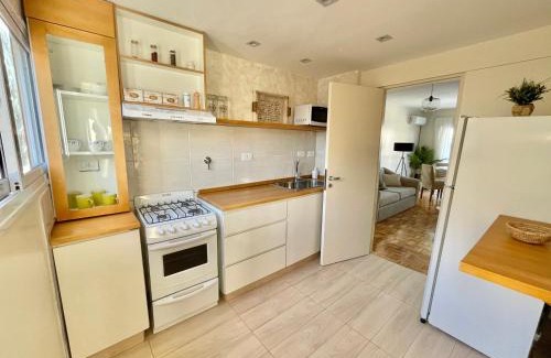 Centro histórico Apartamento | Terraza y balcón en el corazón de Mendoza, cercano Parque General San Martín y Av Arístides