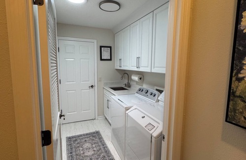 Glenbrook Casa | Terrific 3-bedroom house with AC in The Villages