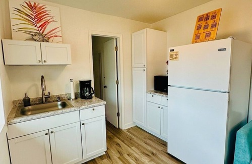 Sunrise Beach Casa | Terrific lake view! On the shoreline.