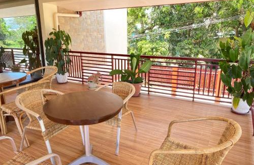San Pedro Casa | Tessie's Home Stay Bed & Breakfast