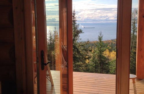 Silver Bay Cabina | Tettegouche Cedar Log Cabin Increíbles vistas al lago Superior