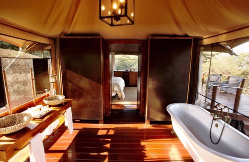 Hluhluwe Cabina | Thanda Safari