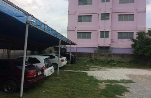 Kanchanaburi Apartamento | Thanya Mansion