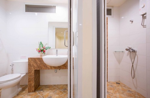 Pak Chong Hotel | Tharakiree Place Hotel