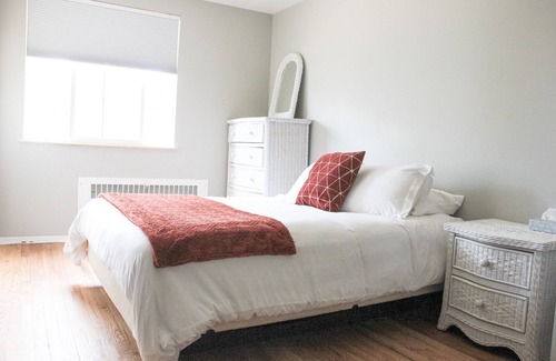 Leadville Cama Y Desayuno | The Abbey - near hiking, skiing, and historic downtown Leadville