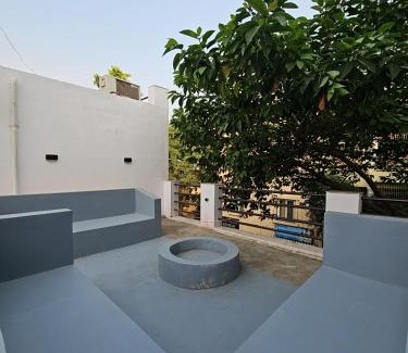 Agra Casa | The Agra Retreat-walk to the Taj Mahal