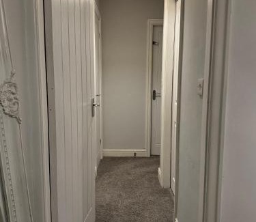 Yeadon Apartamento | The Airport Flat - Newly Renovated & FREE Parking