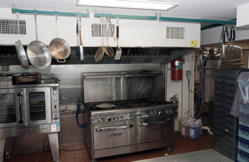 Wilmington Cabina | The all-inclusive family ski chalet at Mt. Snow – perfect for groups sleeps 50+!