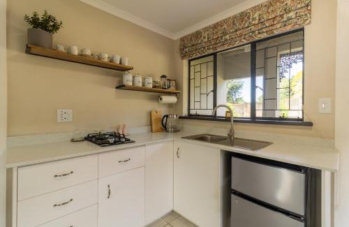 Howick Casa | The Aloe Garden Cottage