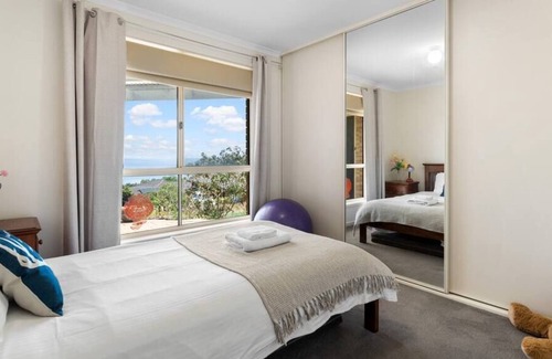 Hallett Cove Casa | The amazing Sea View Holiday Home - Hallett Cove