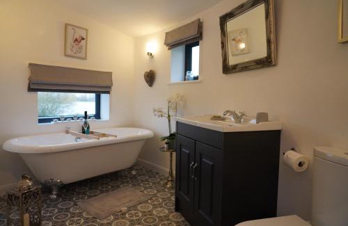 Newark Apartamento | The Angel - Luxury Lakeside Lodge