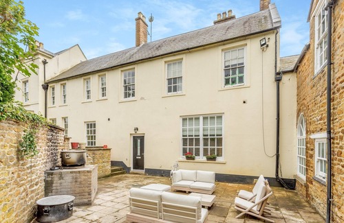Northampton Cabaña | The Annexe at Moulton Grange