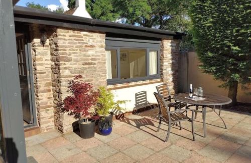 Blakeney Casa | The Annexe @Granny’s Apple Lodge