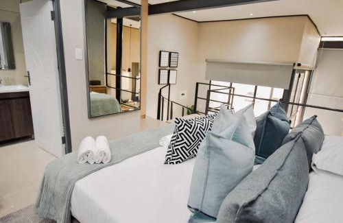 Makhado Cabina | The Anza Lifestyle Lodge