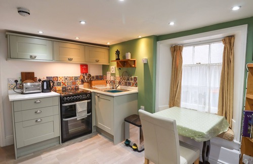 Hinderwell Cabaña | THE APARTMENT AT MULGRAVE HOUSE, pet friendly in Staithes