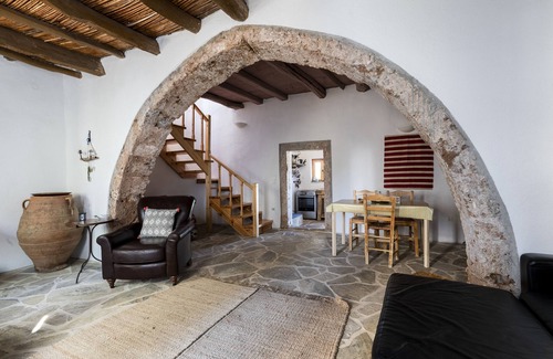 Sitia Casa | The Arch House. A Romantic Escape.