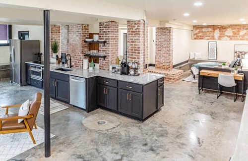 Maple Ridge North Apartamento | The Aristocrat - Velencia's Beauty